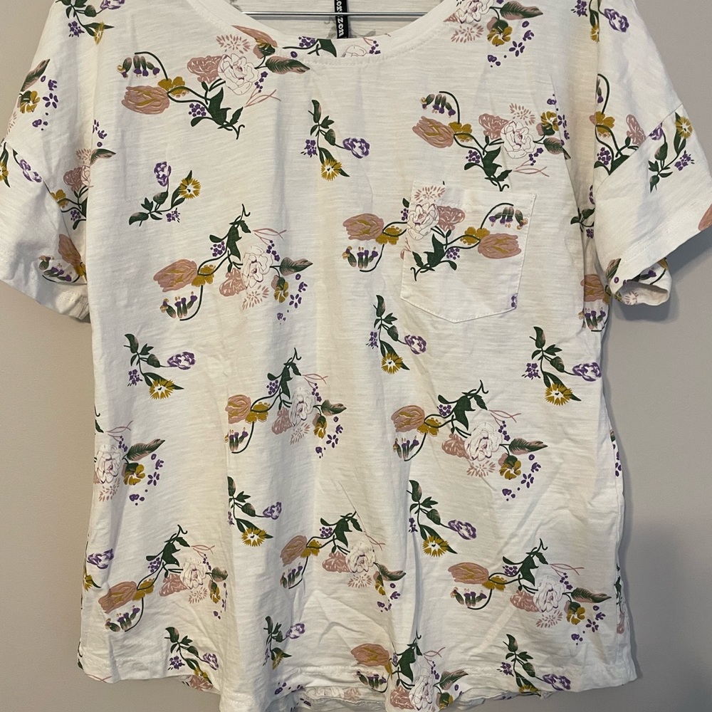 T-shirt for women in short sleeves flowered size xl (Corazón)